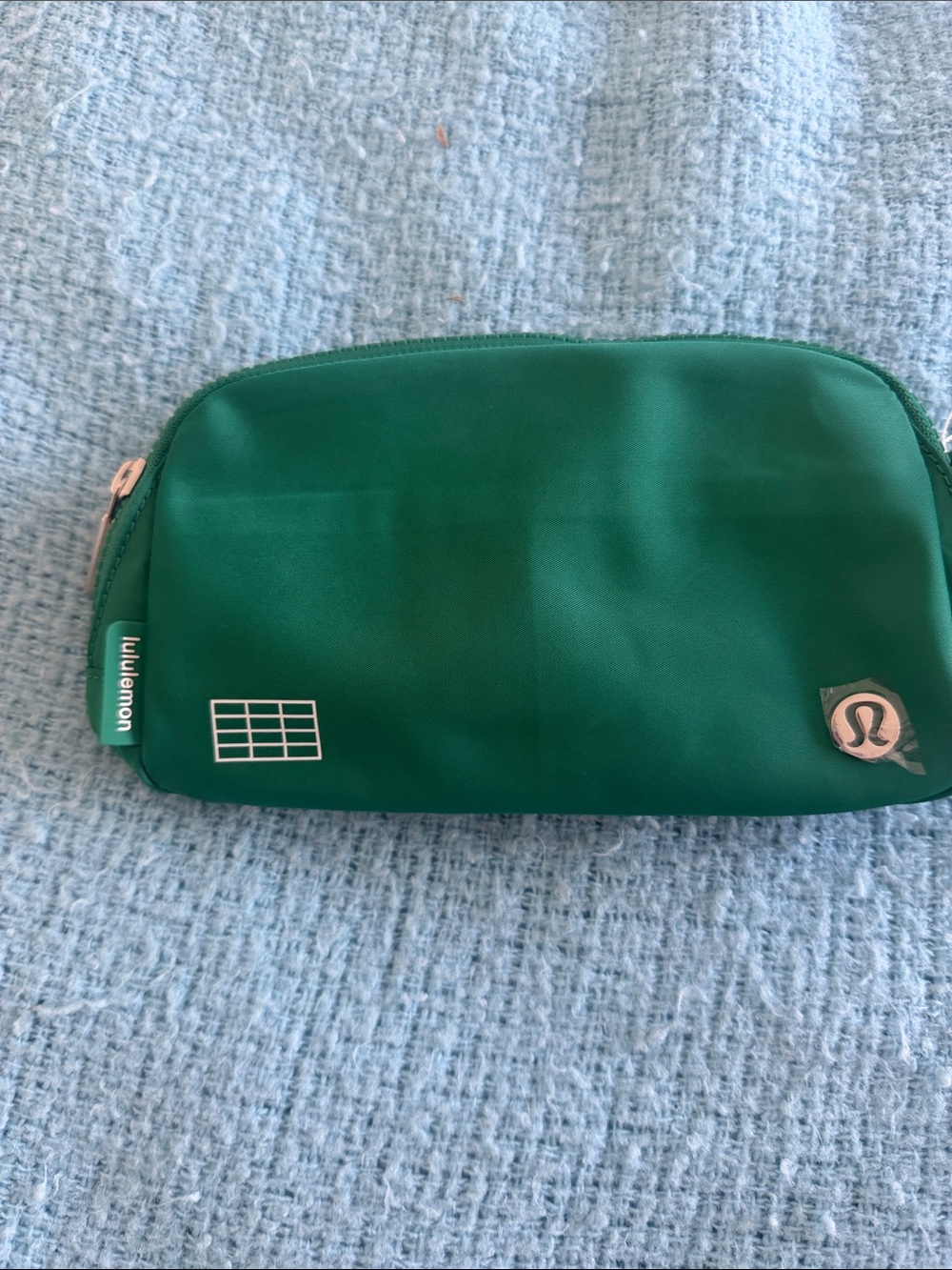 lululemon athletica Emerald Green Zip Pouch SOHO house